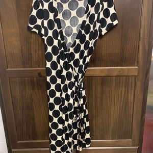 INC womens wrap dress 100% silk size 12 black and white polka dot
